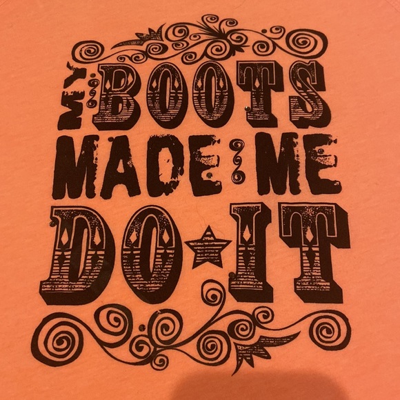 CUTE NWT Size M “My Boots Made Me Do It” Long Sleeve Shirt Cow Girl Justice - Picture 2 of 6